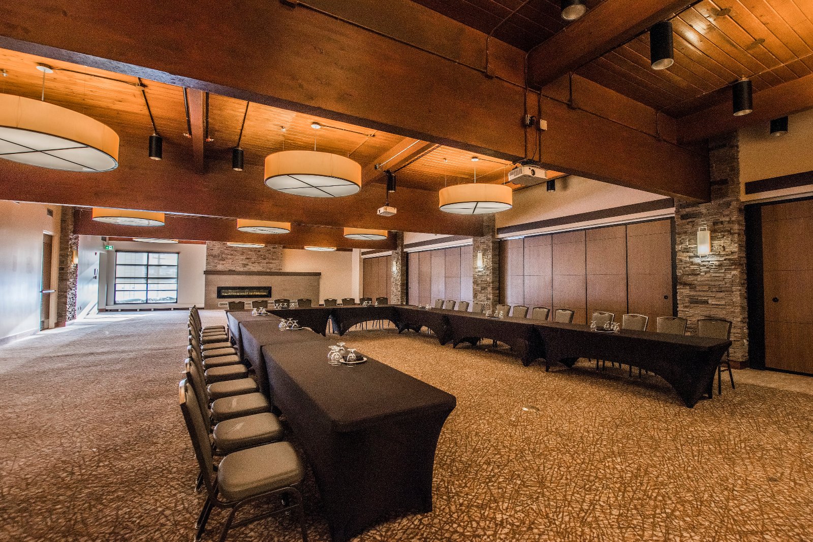 Party Rooms and Venues in Iqaluit Nunavut | Frobisher Inn